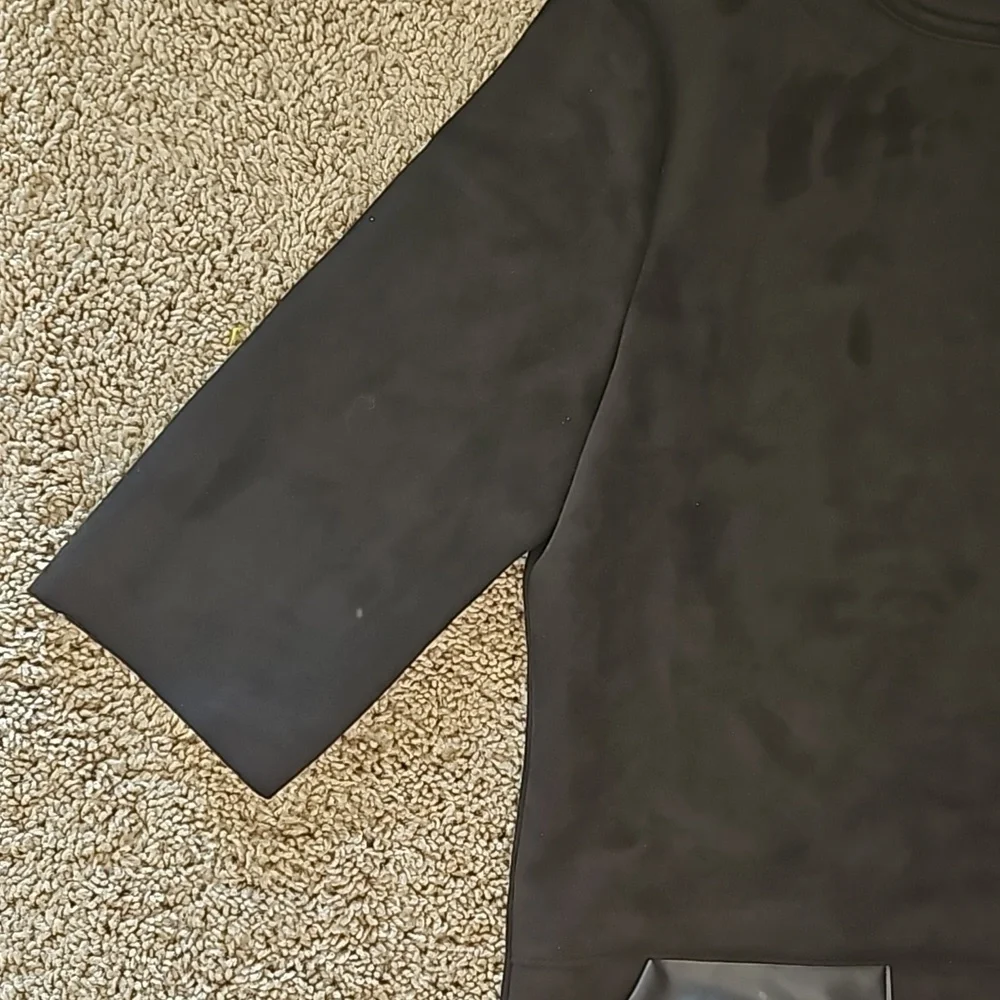 NWT iltm i love tyler maddison black Fatima faux suede shirt dress, size M - Picture 4 of 8
